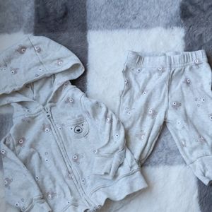 👶3/$12 - 2 peice Carter's outfit for Baby.
